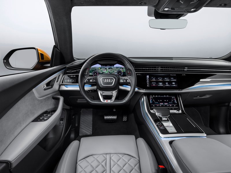 Audi Q8