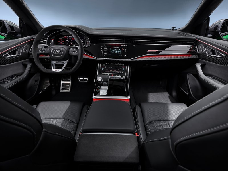 Audi RS Q8 Interni