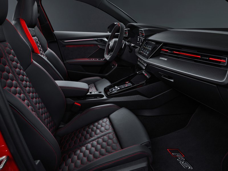 Audi Nuova RS 3 Sportback Optional e pacchetti