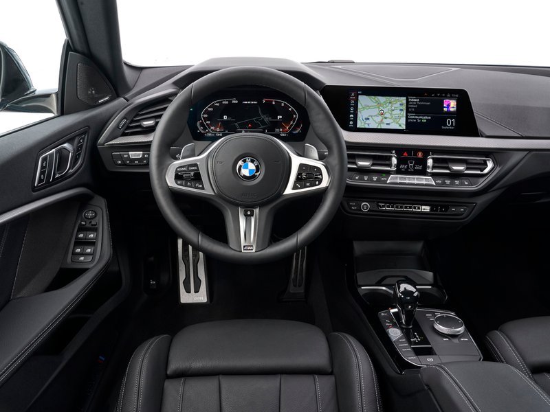 BMW M2 Gran Coupé Interni