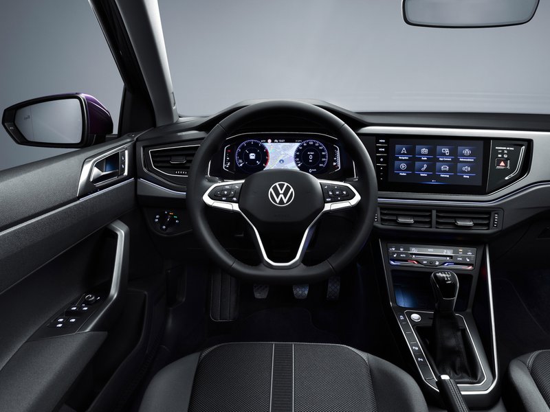 Volkswagen Nuova Polo Interni