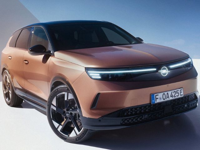 Opel Nuovo Grandland Elettrico