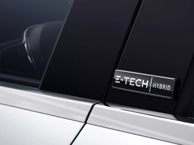 Renault NUOVO CAPTUR PLUG-IN E-TECH HYBRID