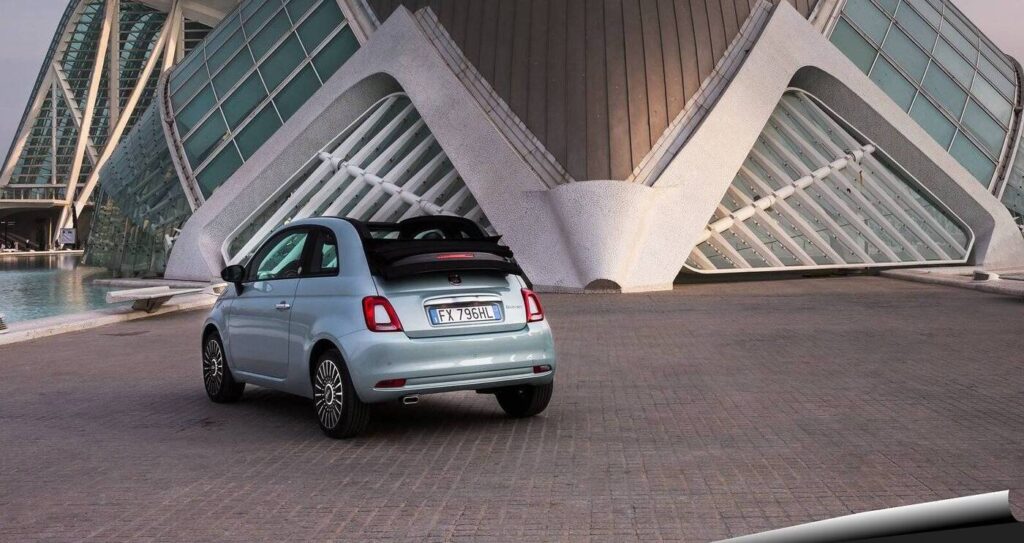 fiat 500 hybrid a noleggio