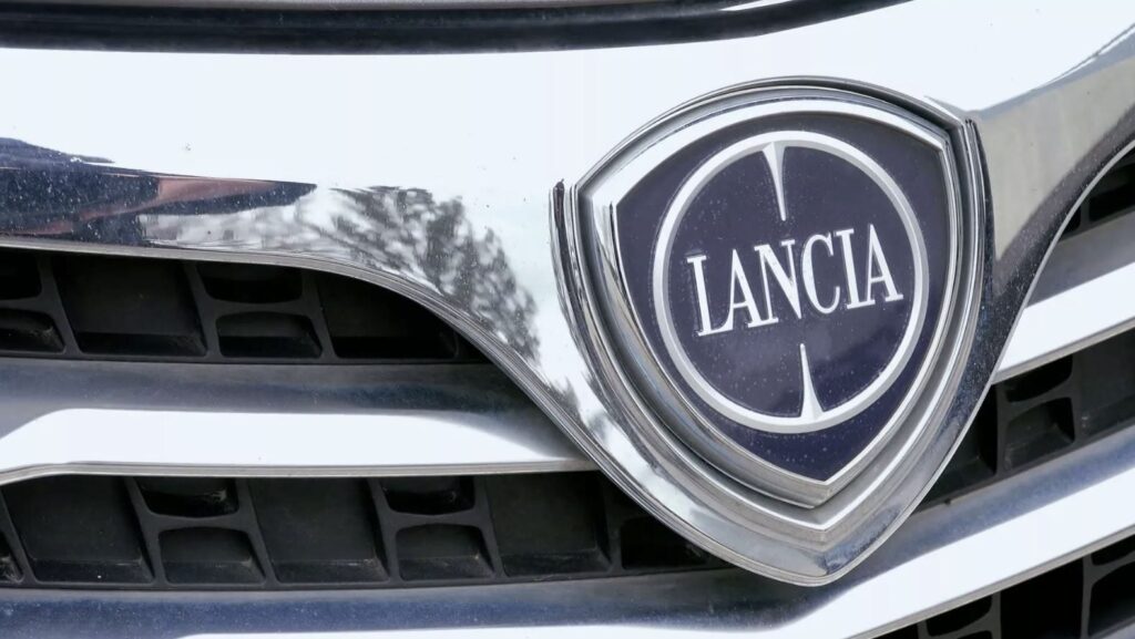 logo lancia