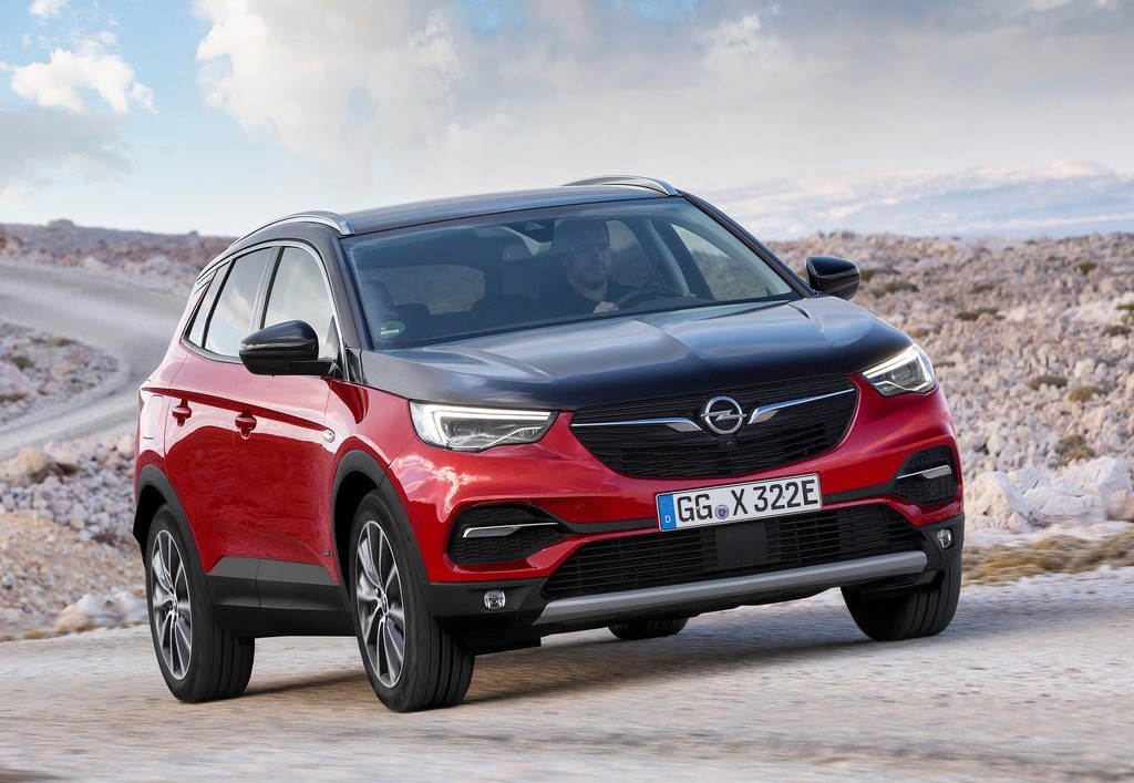 opel grandlandx hybrid4 image evidenza