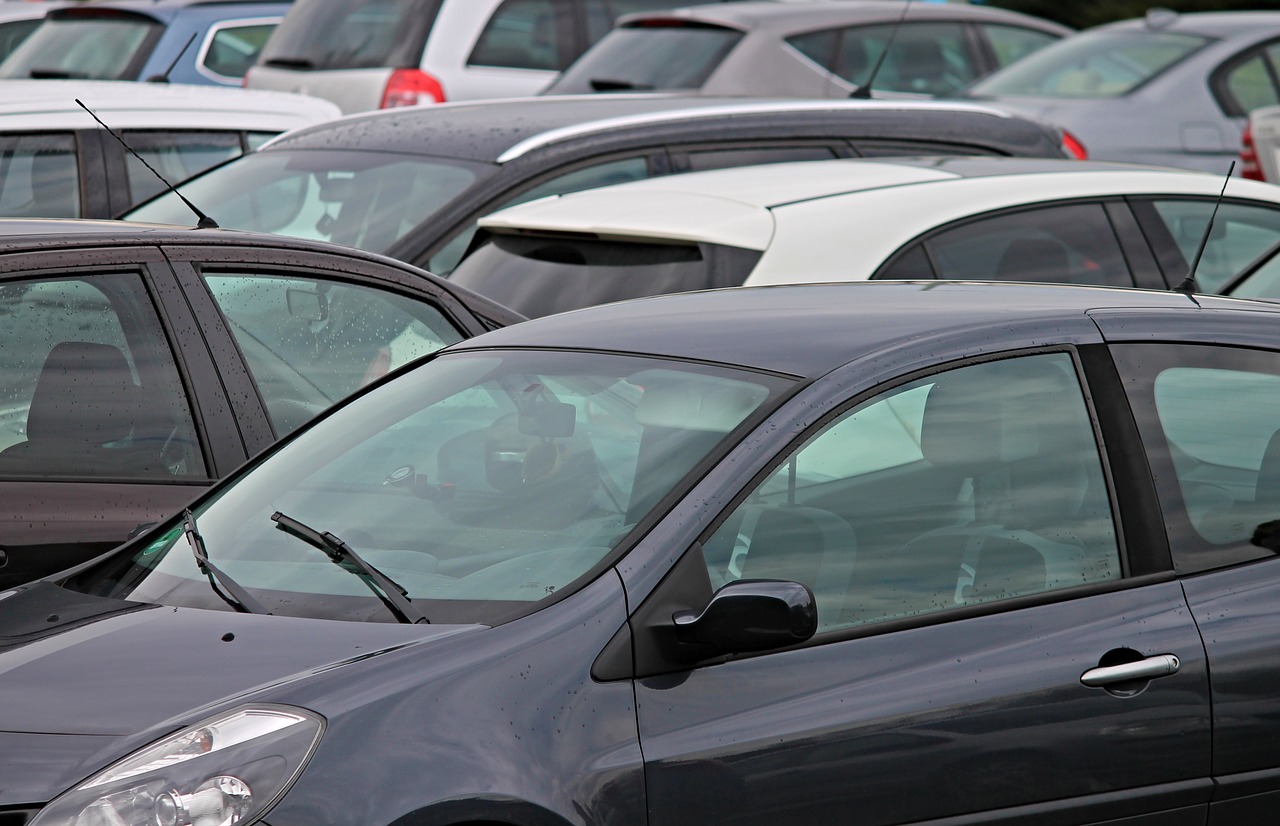 parcheggio a strisce blu
