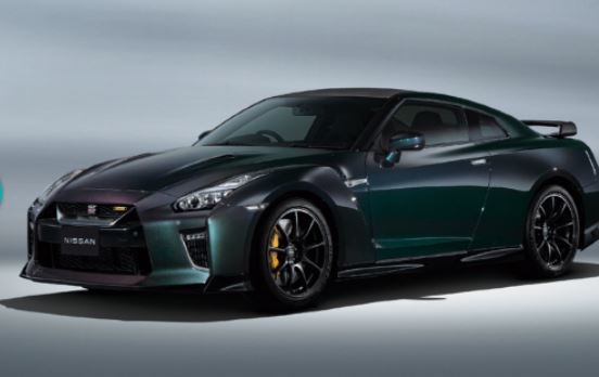 Nissan GT-R T-spec image