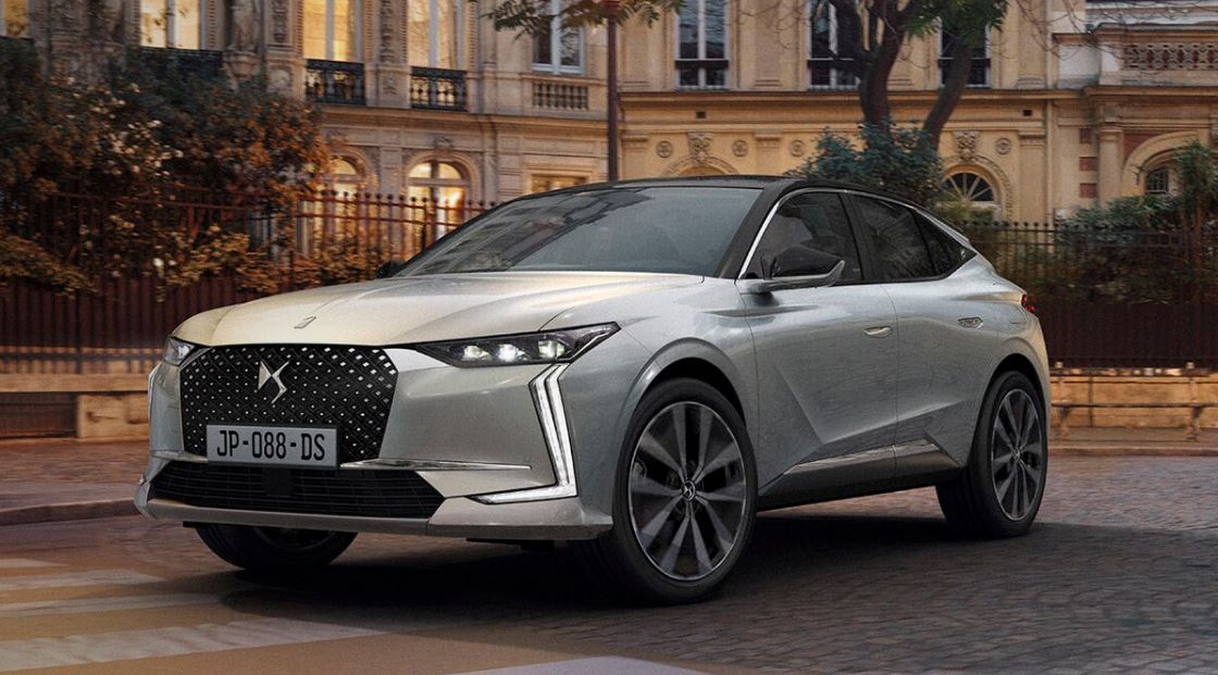 DS 4