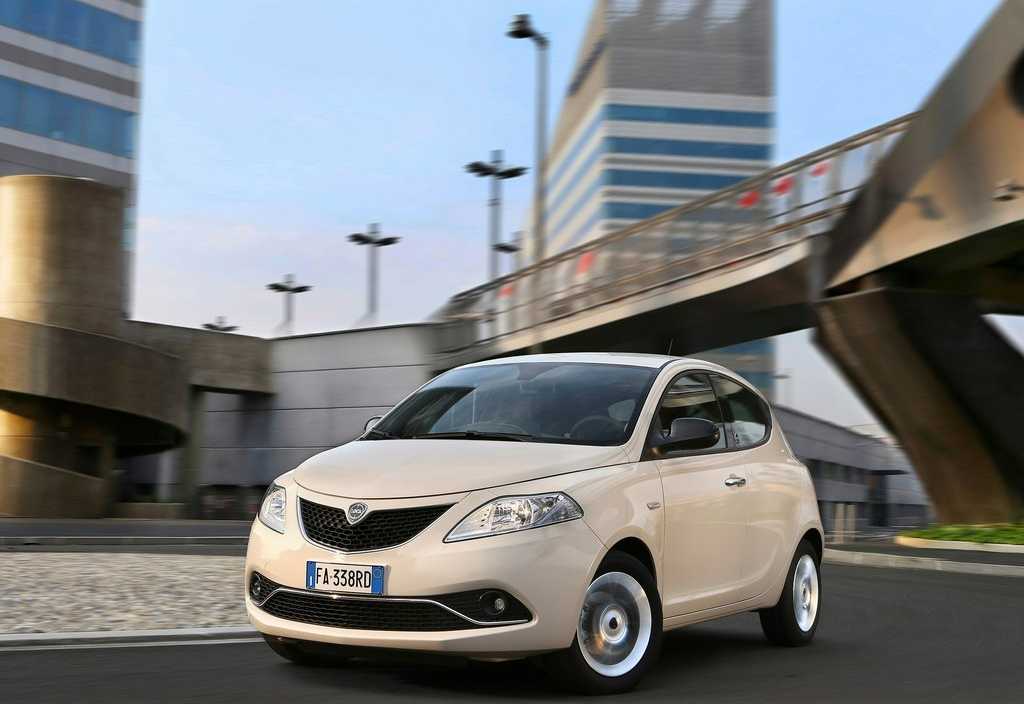 Lancia Ypsilon