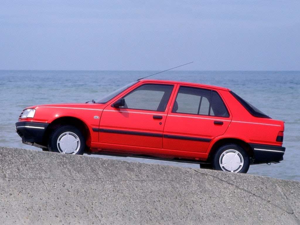Peugeot 309