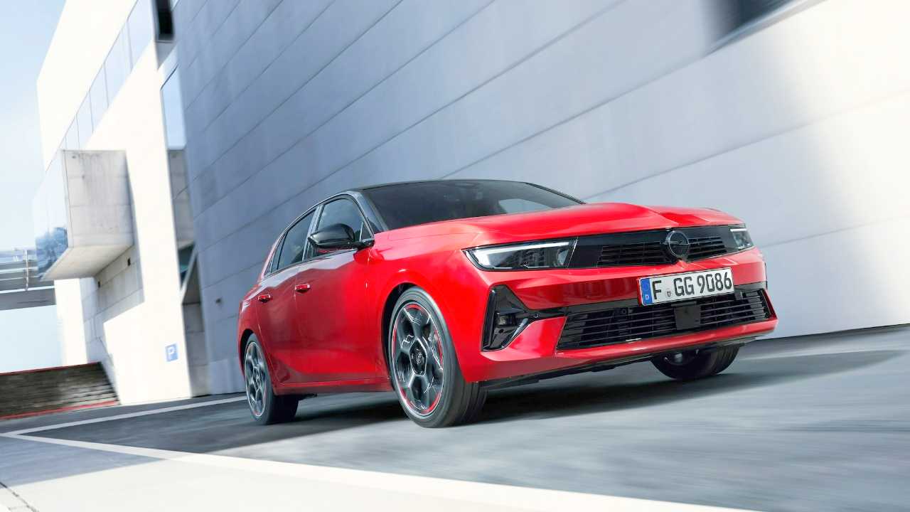 Opel Astra a 5 porte