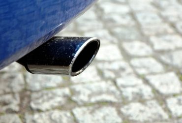 fumo bianco dalla marmitta