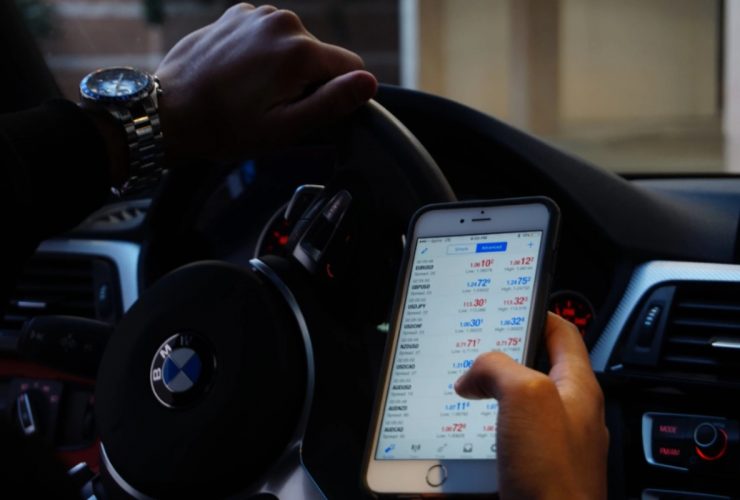 Multa guida con cellulare