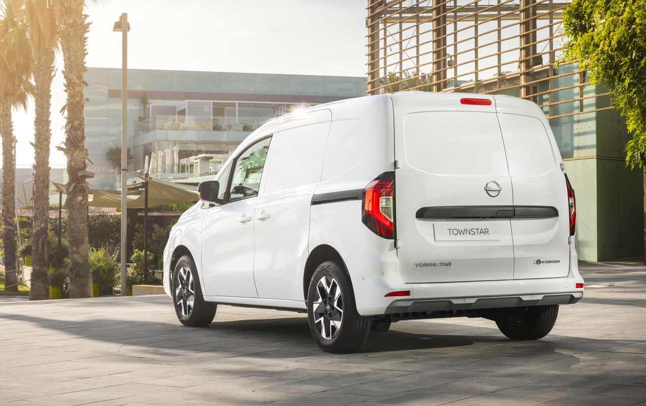 nissan townstar