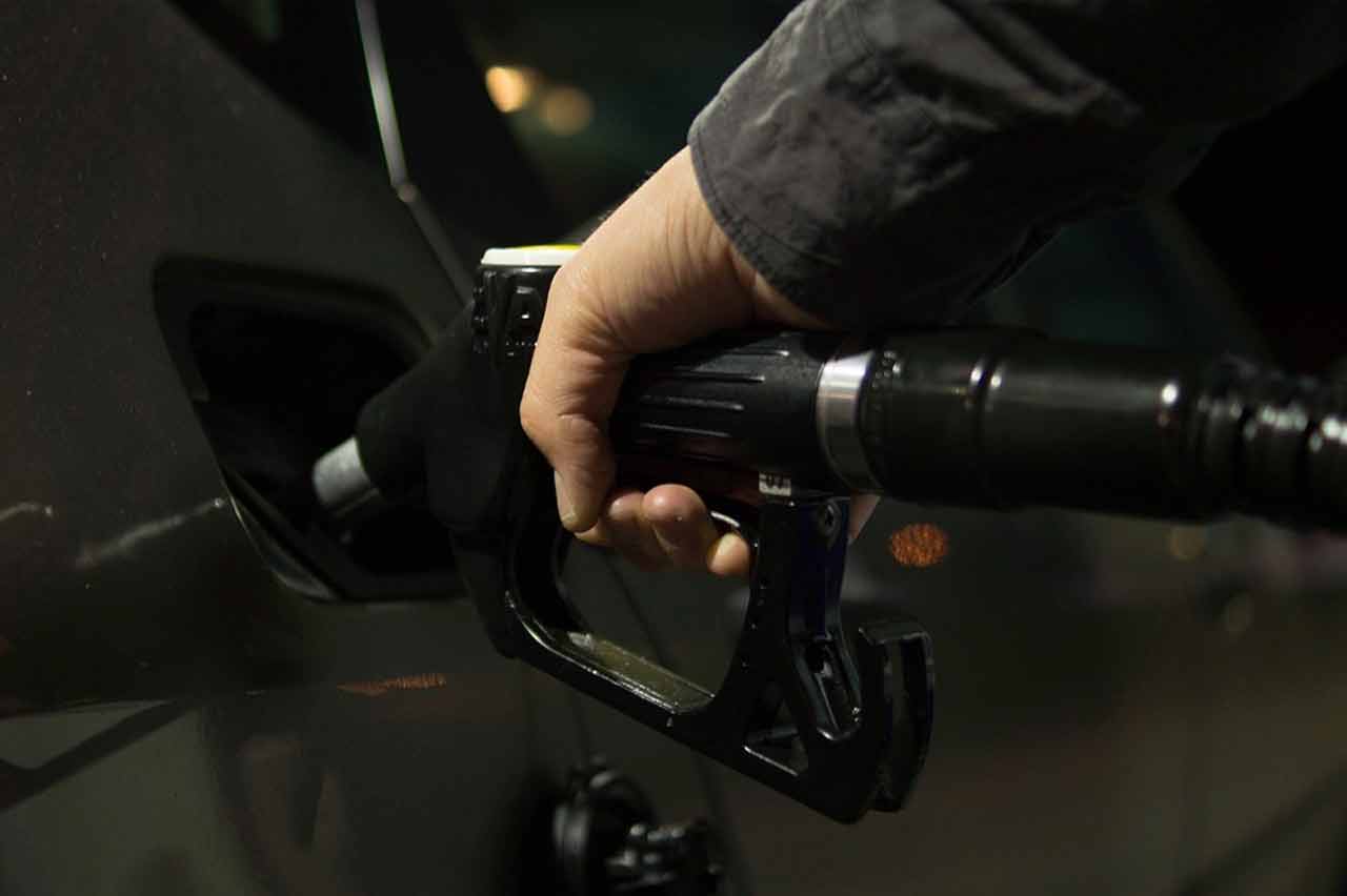 pompa benzina rotta