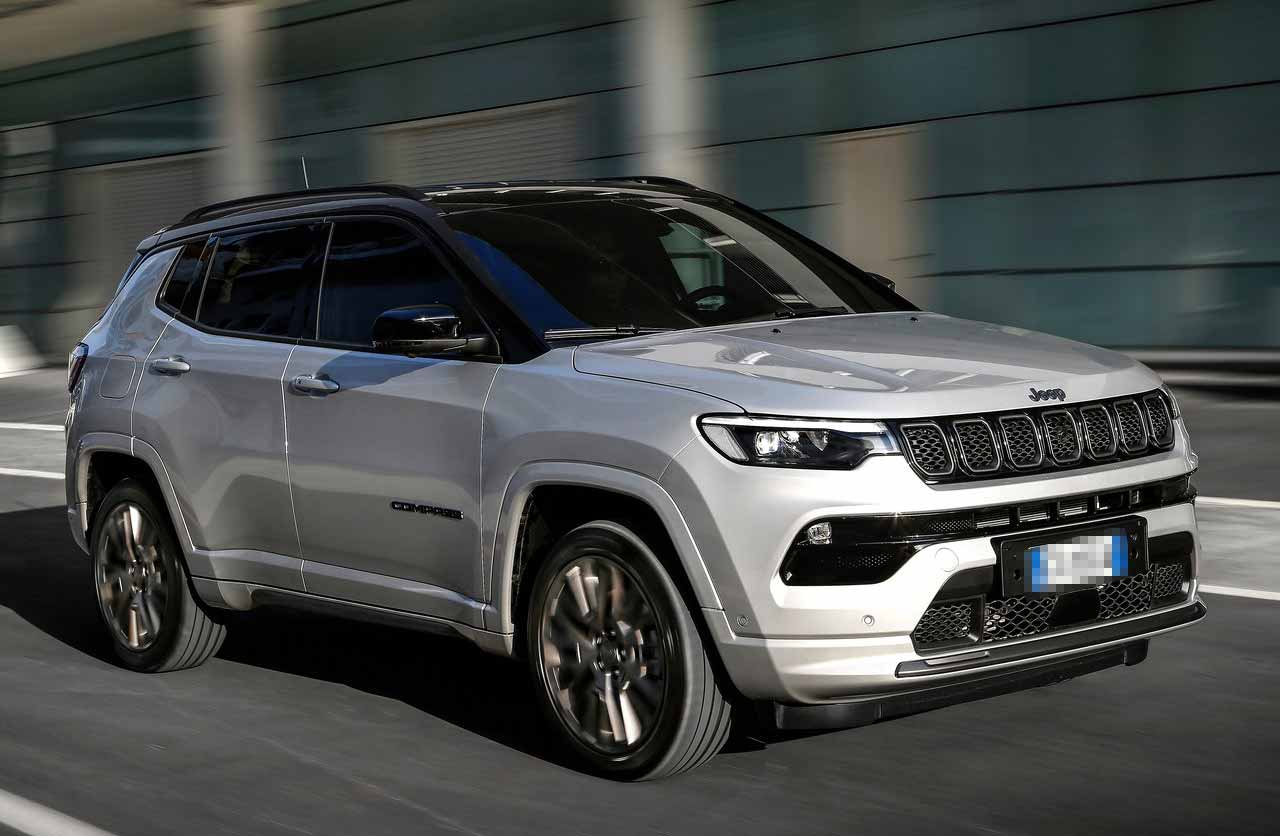 Jeep Compass angolo frontale