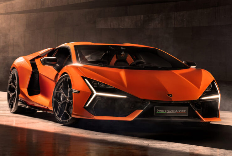 Lamborghini Revuelto