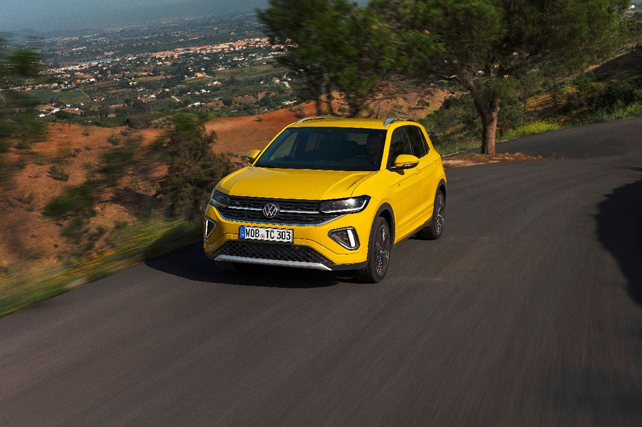 Volkswagen T-Cross 2024 restyling: il b-suv a prova di città