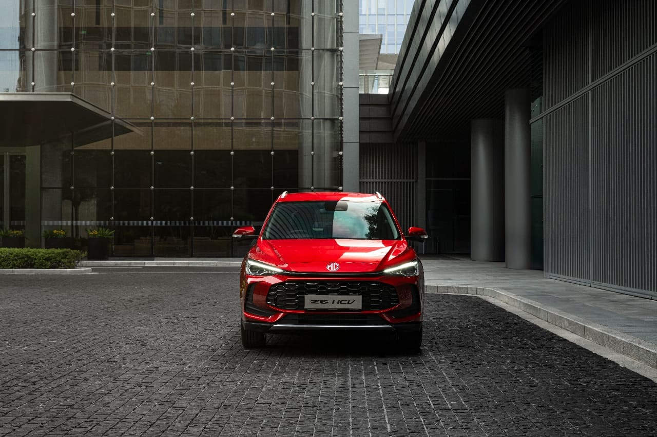 nuovo mg zs 2025
