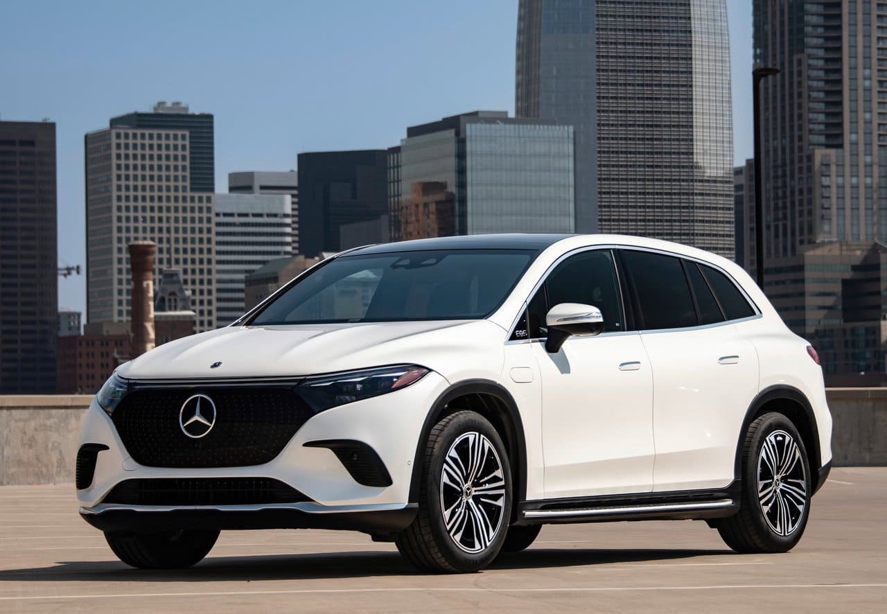 Suv Mercedes eqs
