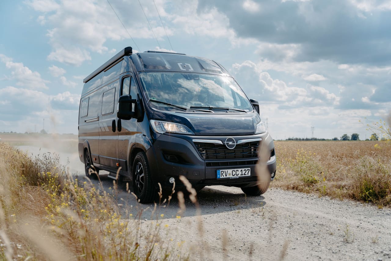 opel movano