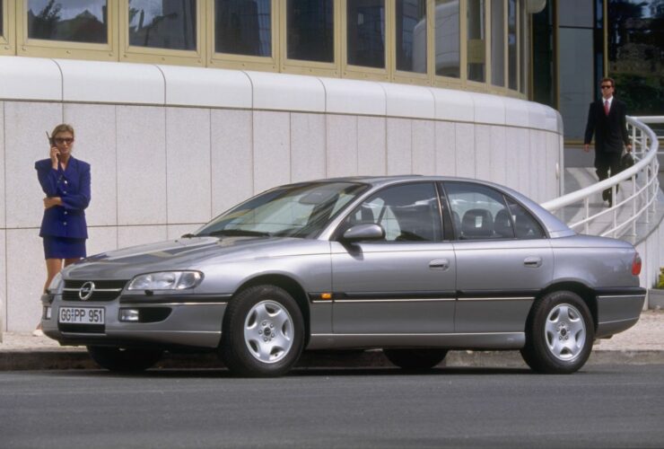 opel omega