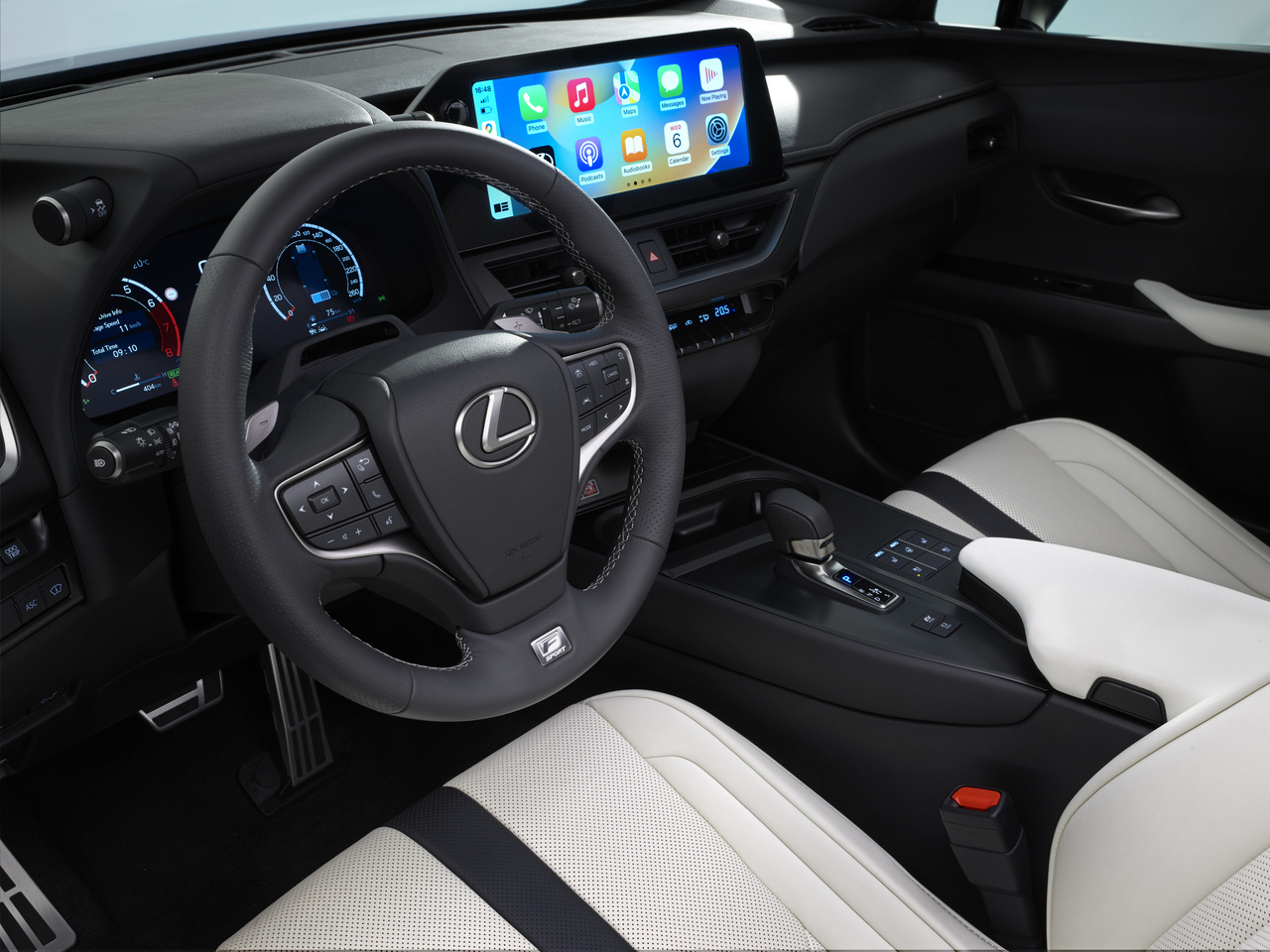 Lexus UX MY24