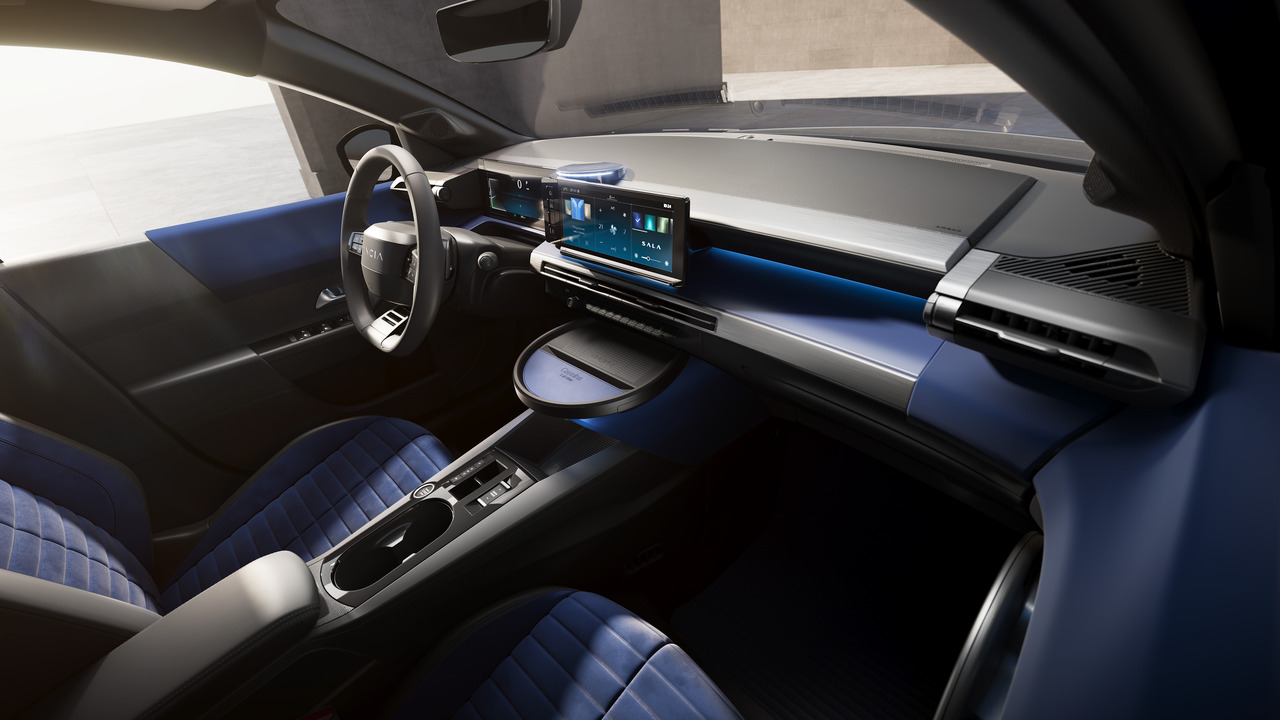 nuova lancia ypsilon cassina hybrid 2024