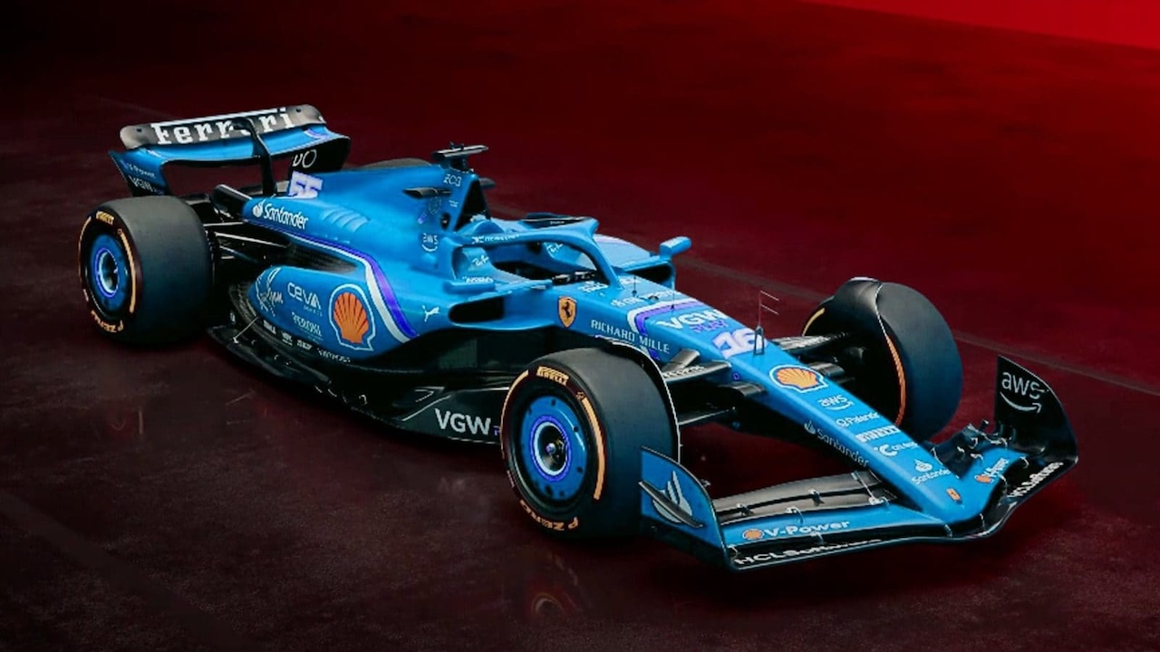 Ferrari F1 azzurra, la nuova livrea per Miami è già leggenda