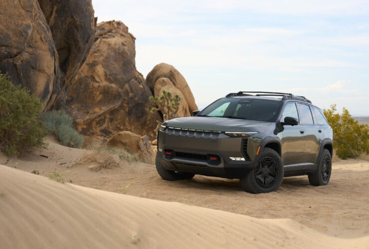 Jeep Wagoneer S Trailhawk