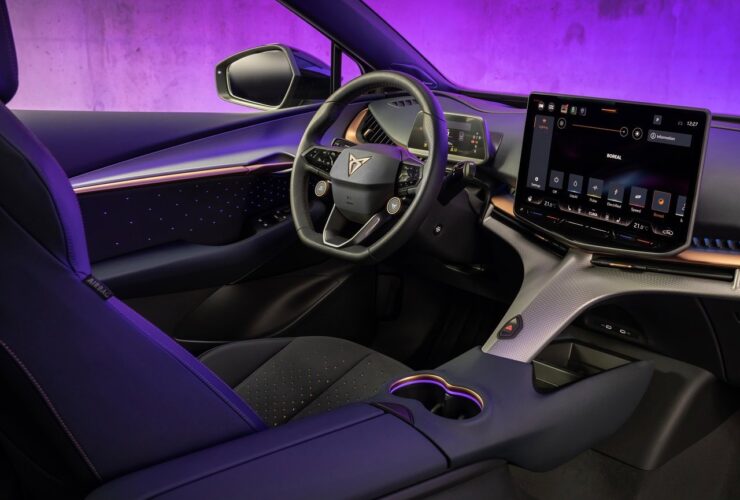 cupra tavascan interni