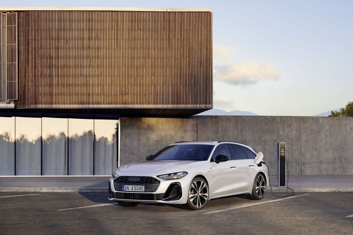 Nuove Audi A5 e-hybrid 2025