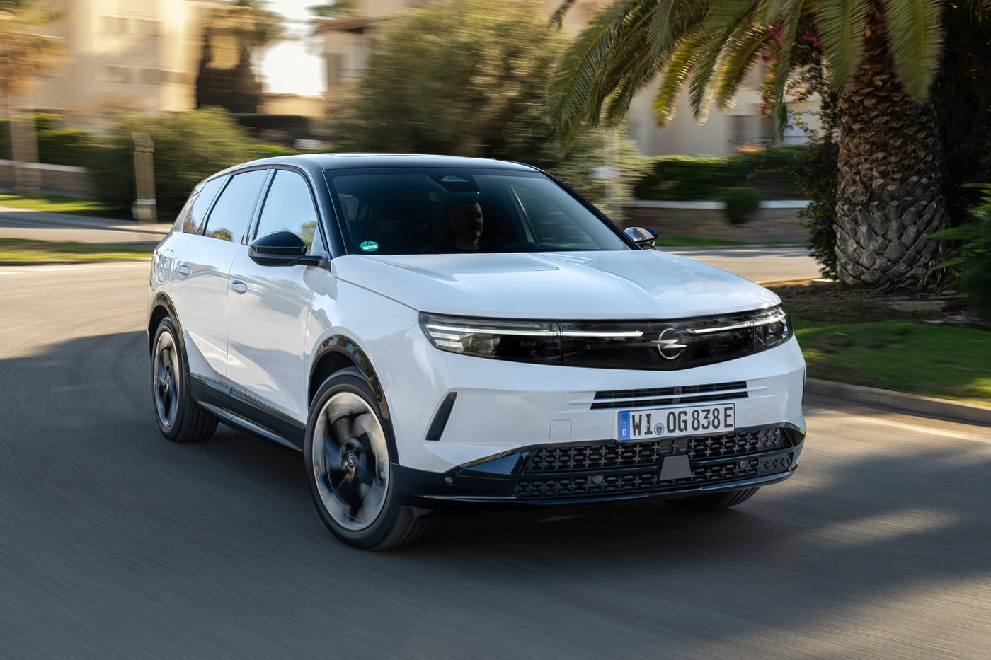 Opel Grandland Plug-in Hybrid 2025