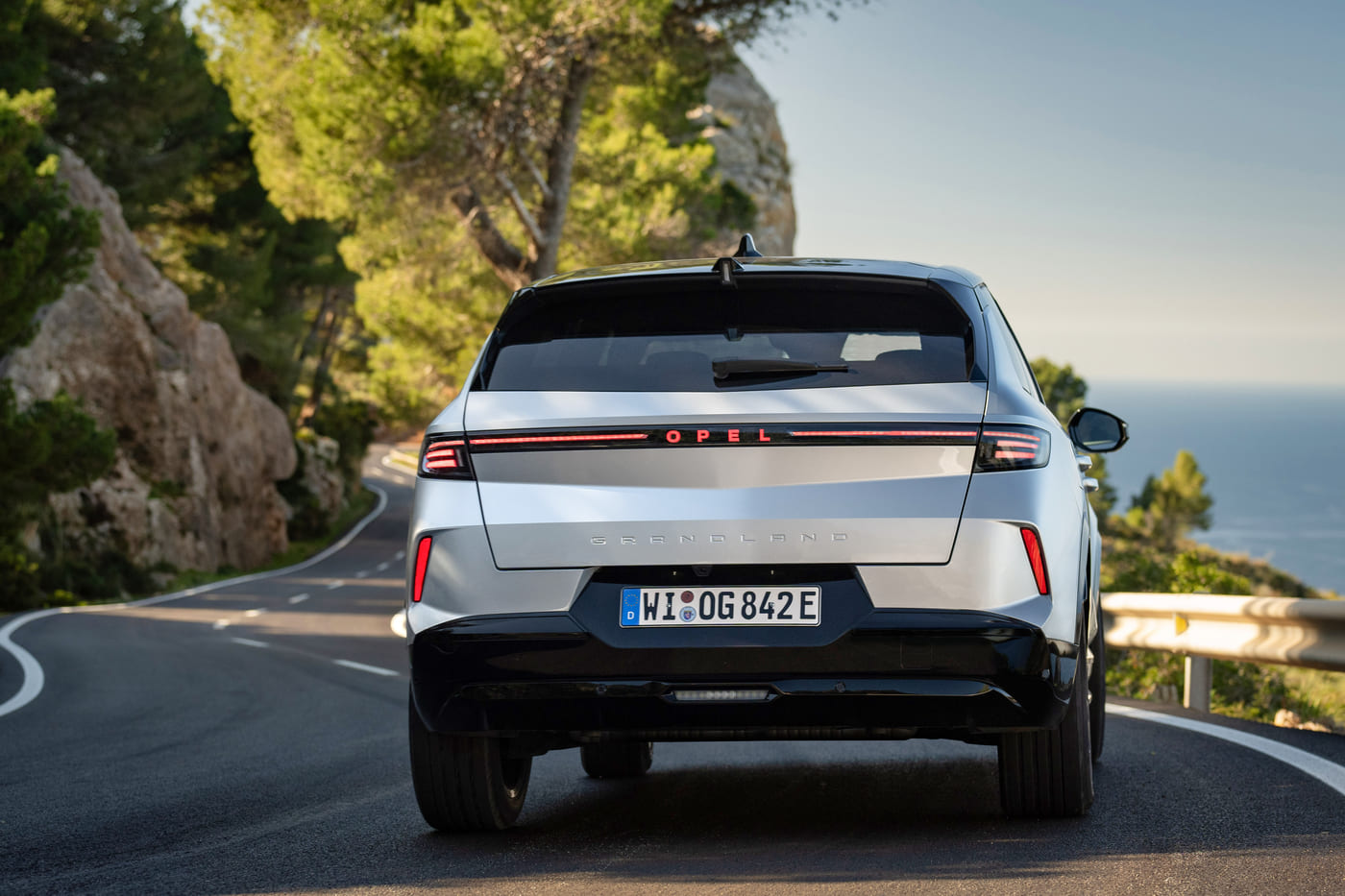 Opel Grandland Plug-in Hybrid 2025
