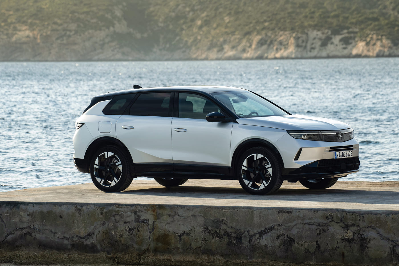 Opel Grandland Plug-in Hybrid 2025