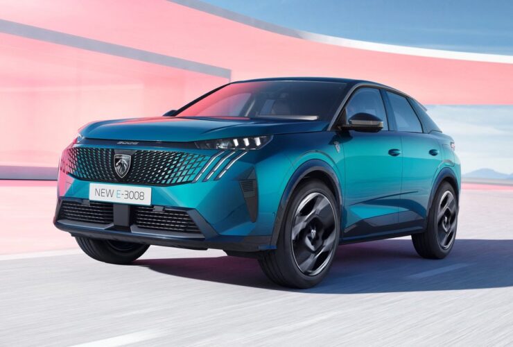 peugeot e-3008 prova su strada