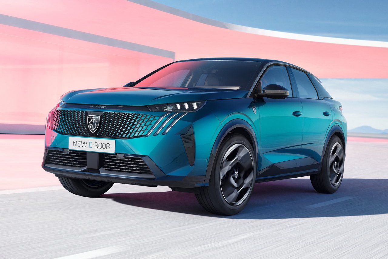 peugeot e-3008 prova su strada