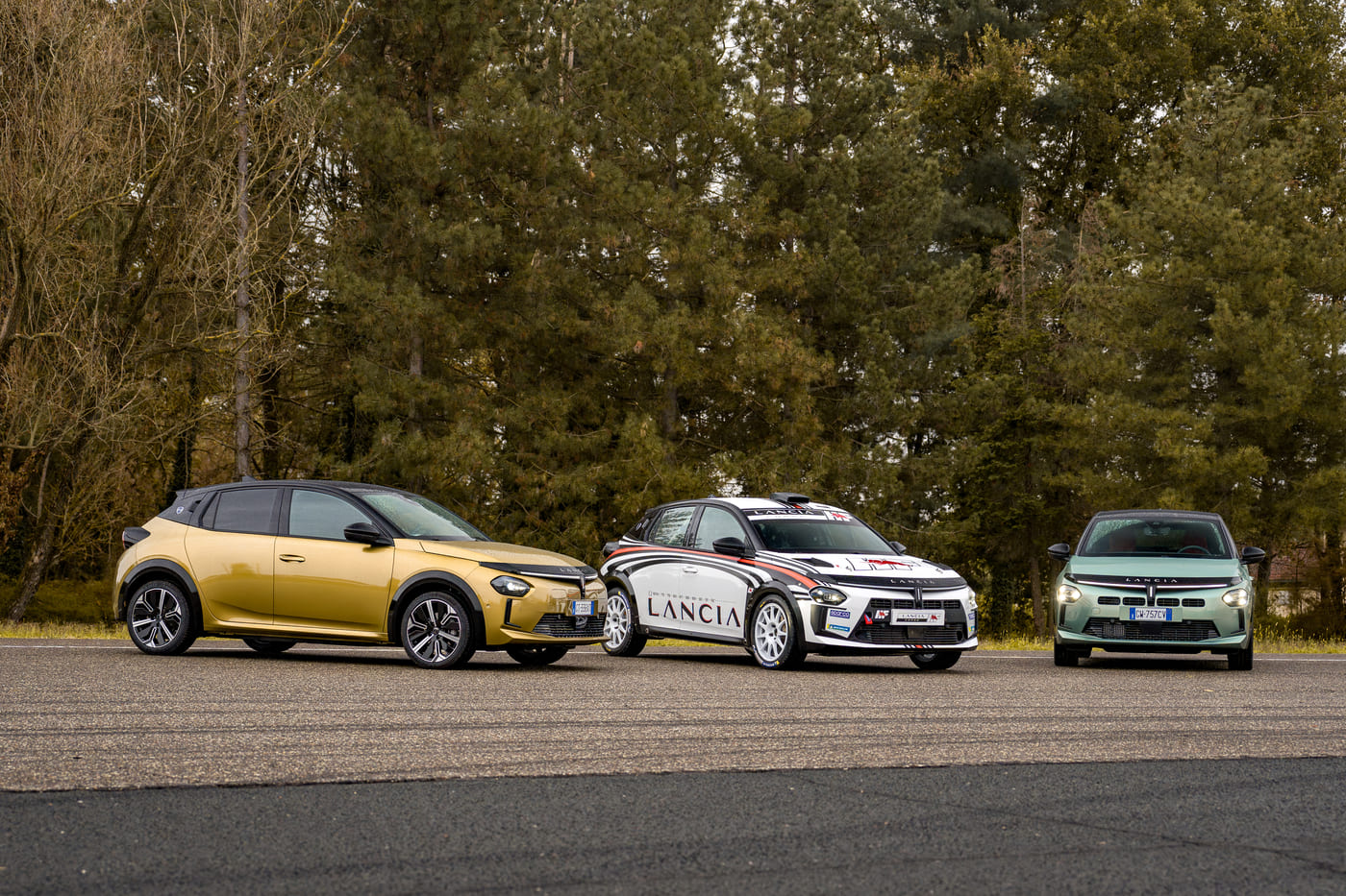 lancia ypsilon compie 40 anni