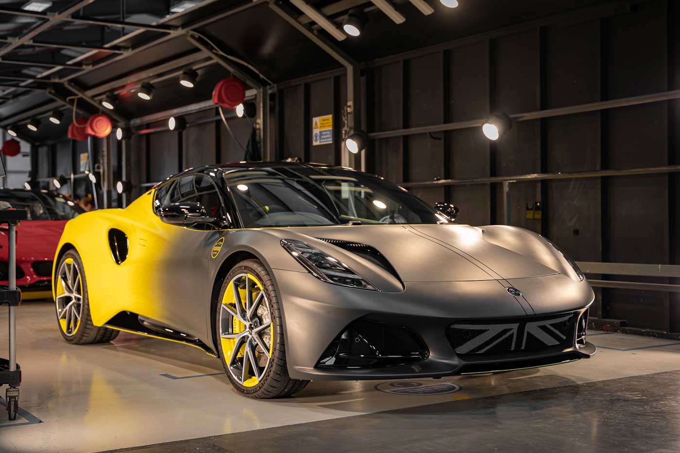 Lotus Emira Turbo SE
