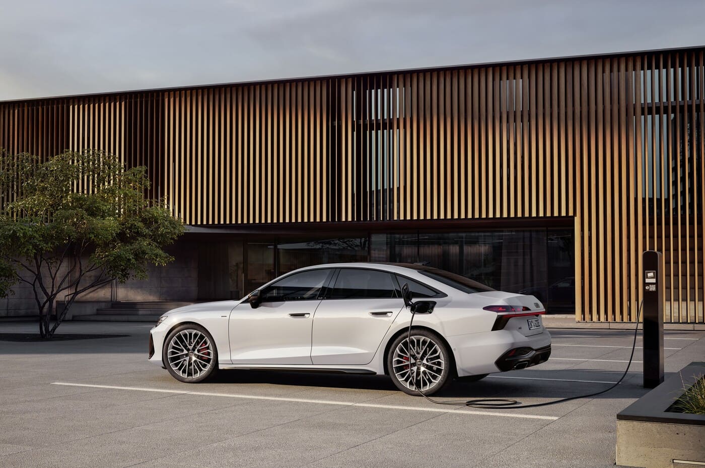Nuova Audi A6 plug-in hybrid
