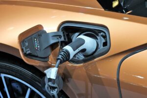 auto plug-in hybrid