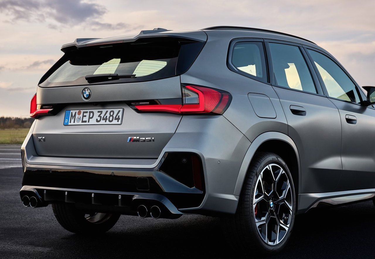bmw x1 bagagliaio