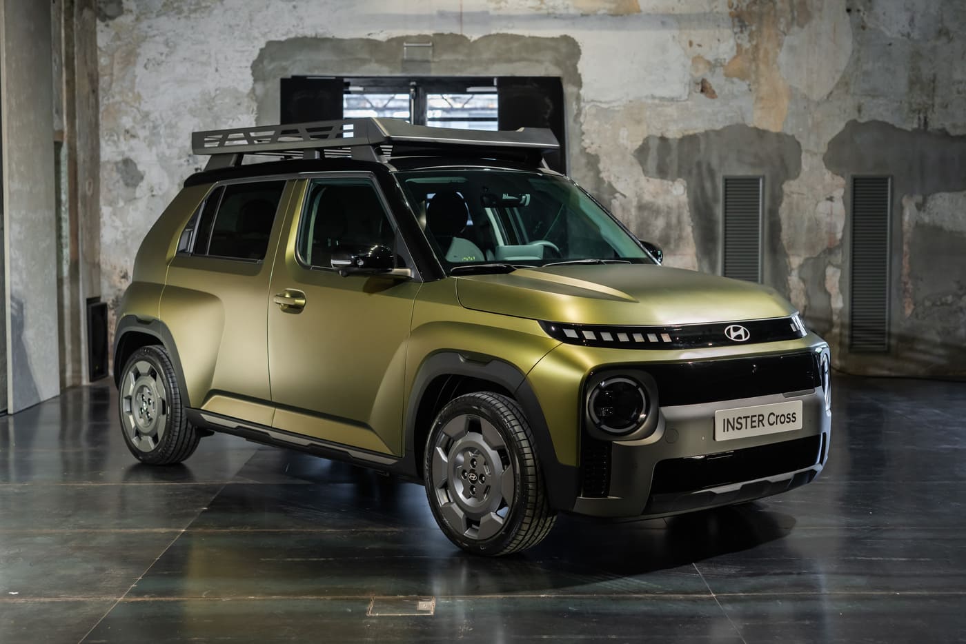 hyundai inster cross 2025