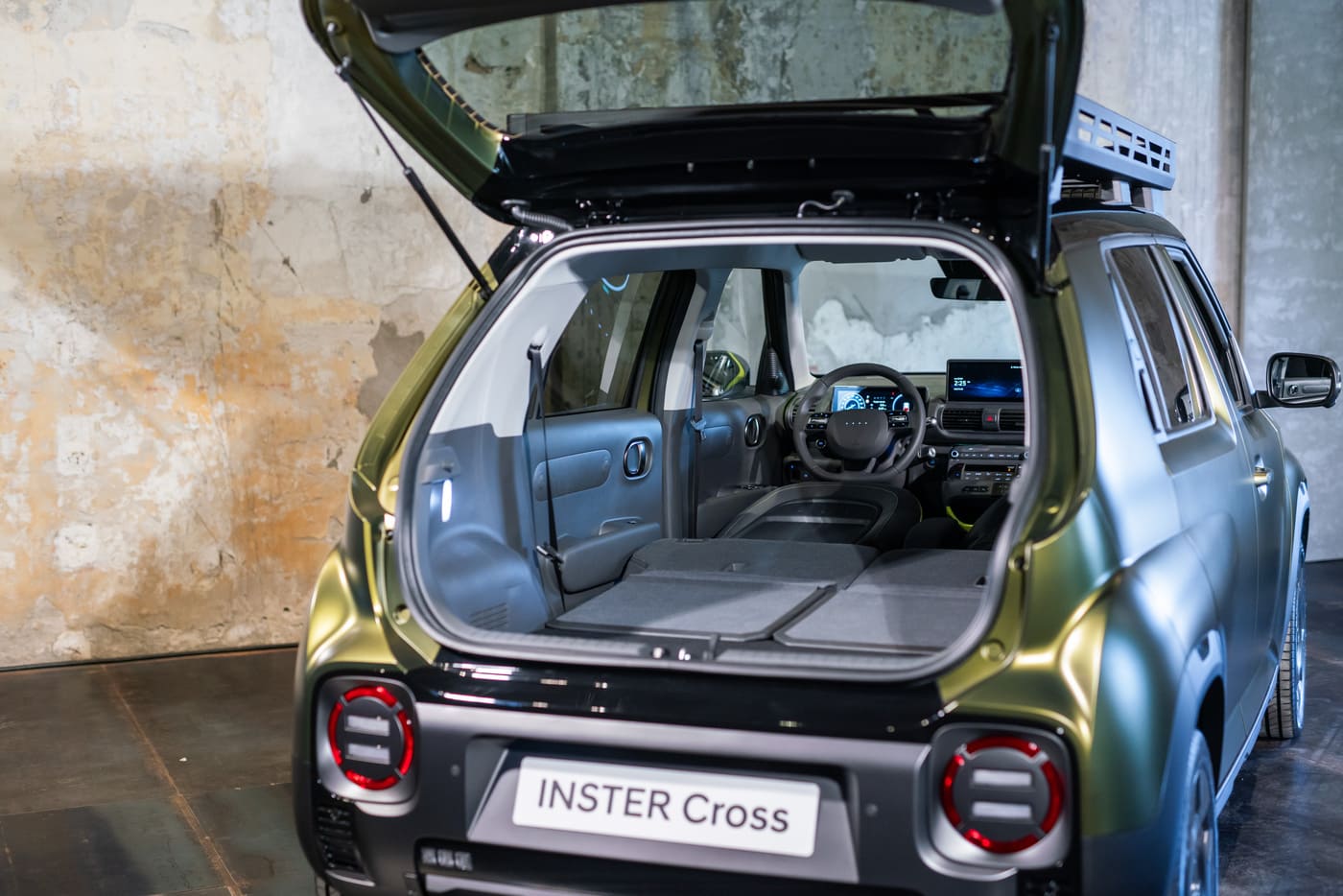 hyundai inster cross 2025