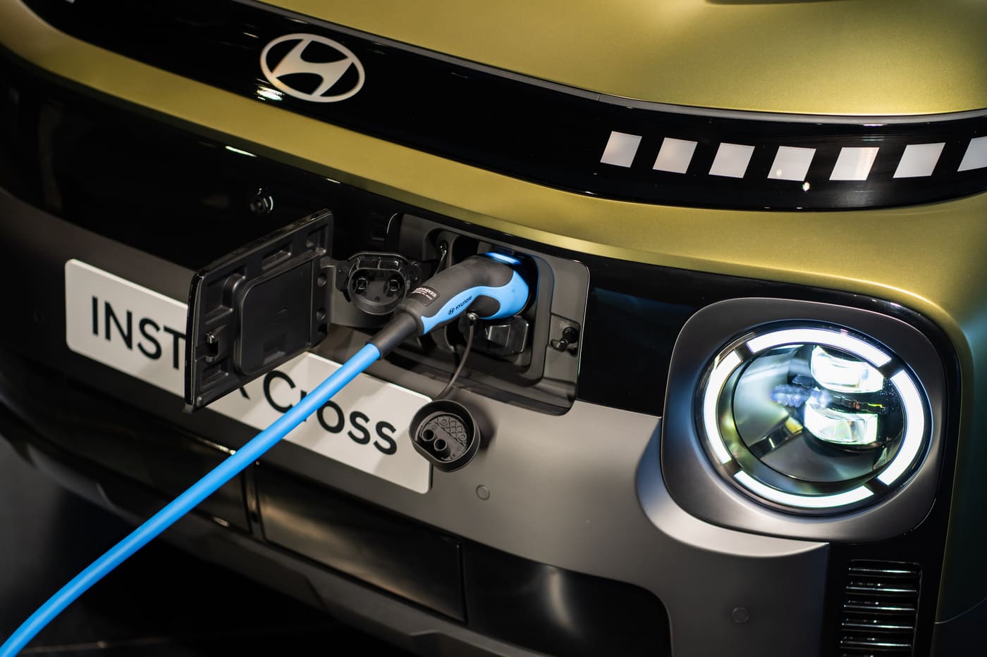 hyundai inster cross 2025