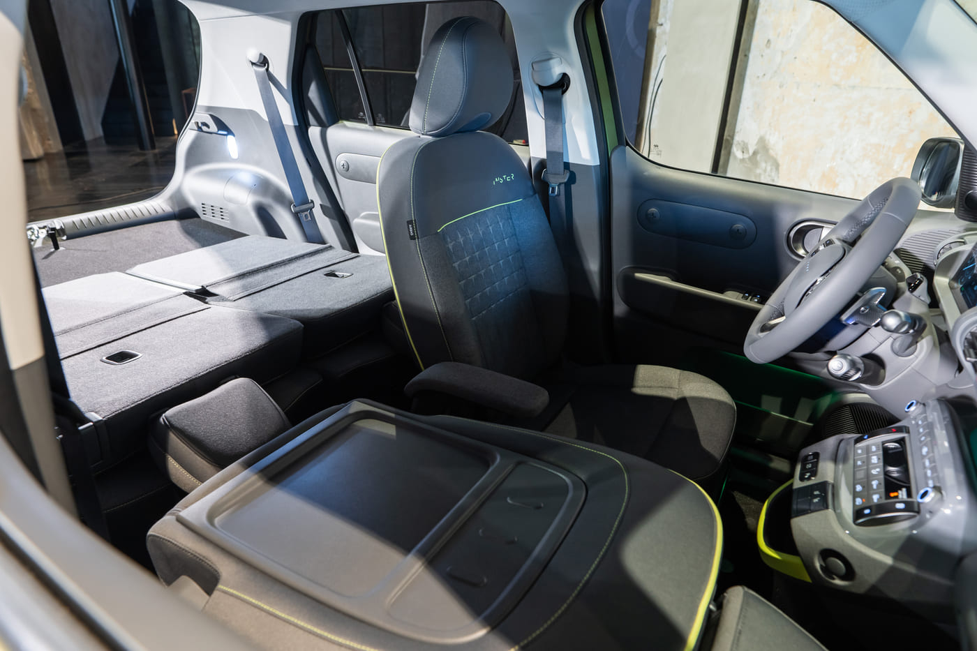 hyundai inster cross 2025