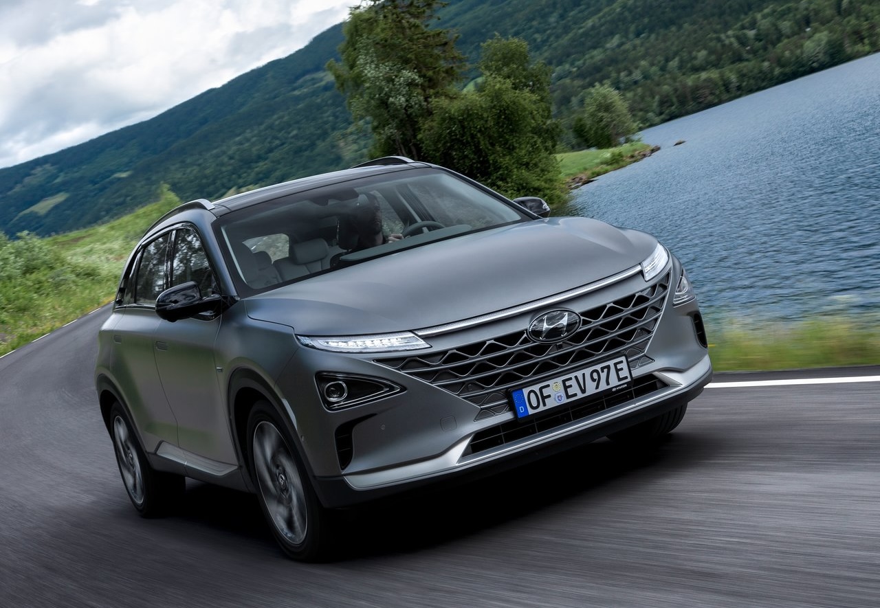 hyundai nexo prova su strada