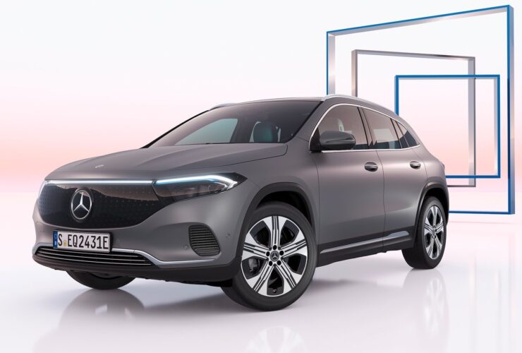 mercedes-benz eqa prova su strada