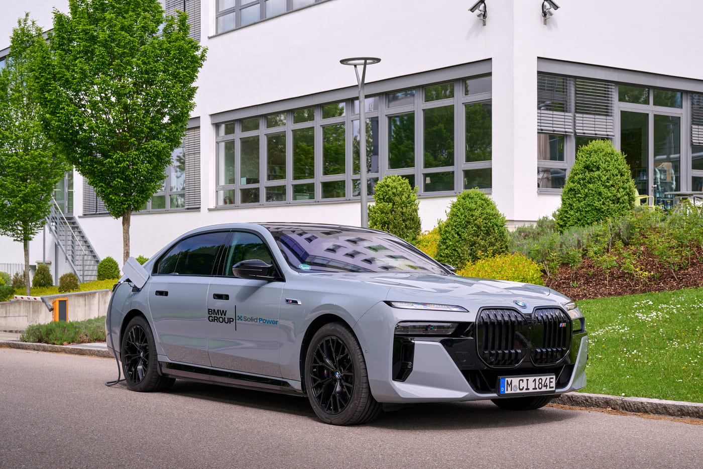 bmw testa batterie solide